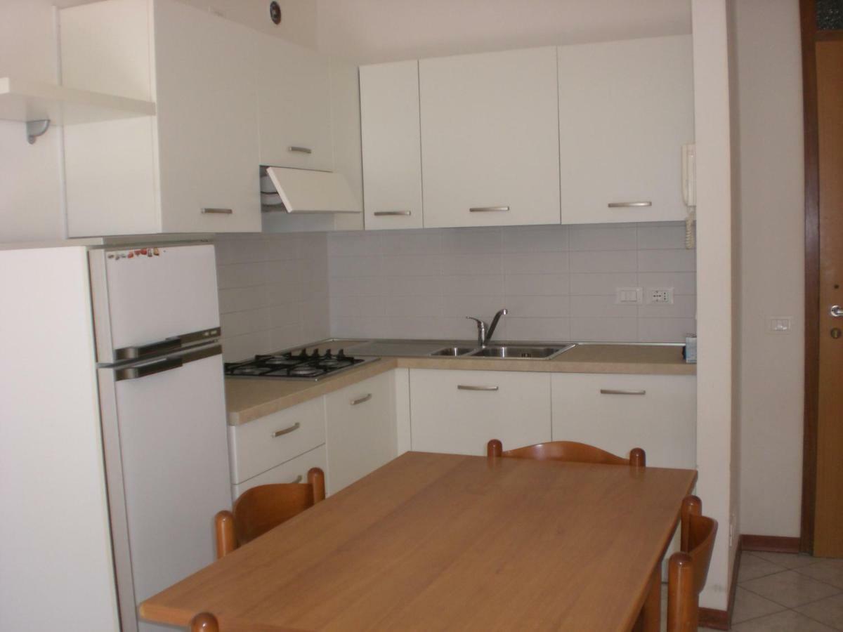 Residence La Zattera Lignano Sabbiadoro Kültér fotó